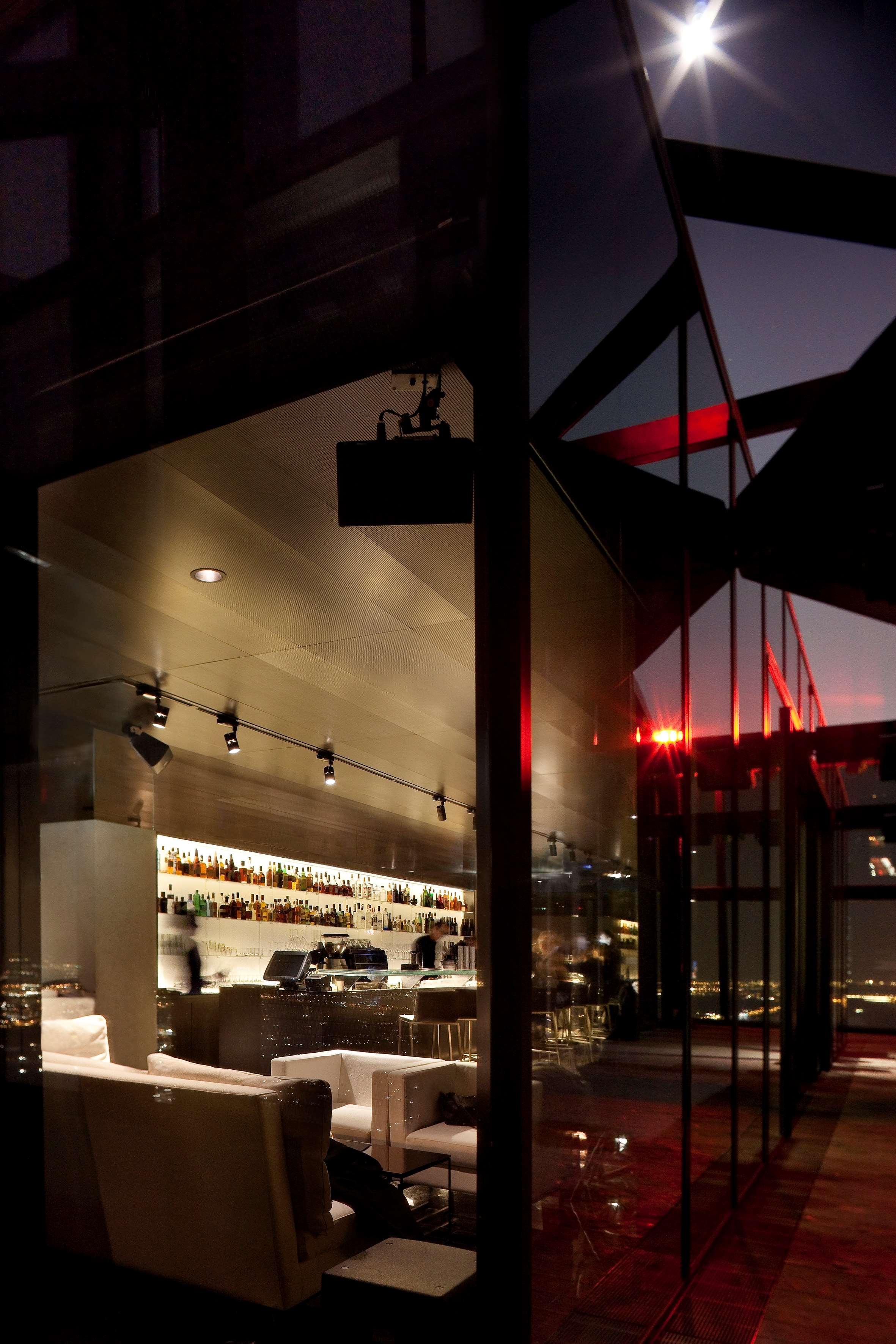 Hotel Melia Vienna Esterno foto The bar at the 12th knot